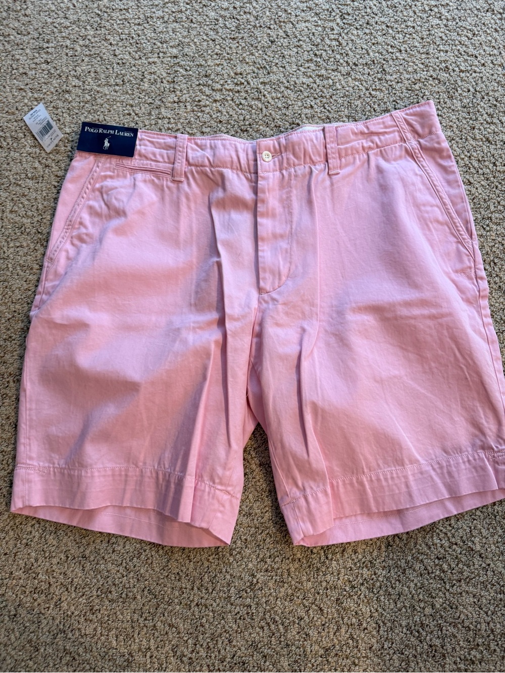 Ralph Lauren Pink Shorts Size 42
Inseam 10.5” NWT